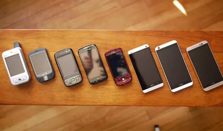 Evolution of Smartphones | Okie